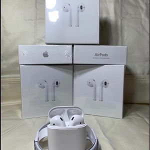AirPods